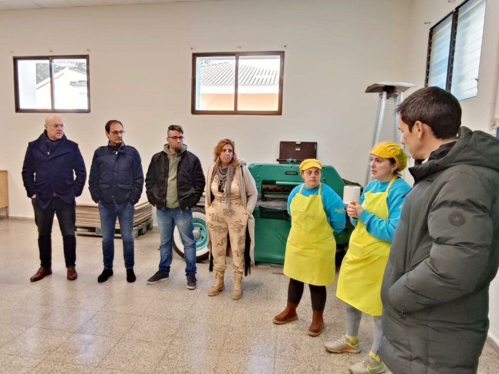 Tomelloso acoge el I Encuentro Empresarial de AEDIS con el proyecto “La Valiosa Social Bakery” como protagonista 5 aedis la valiosa 3