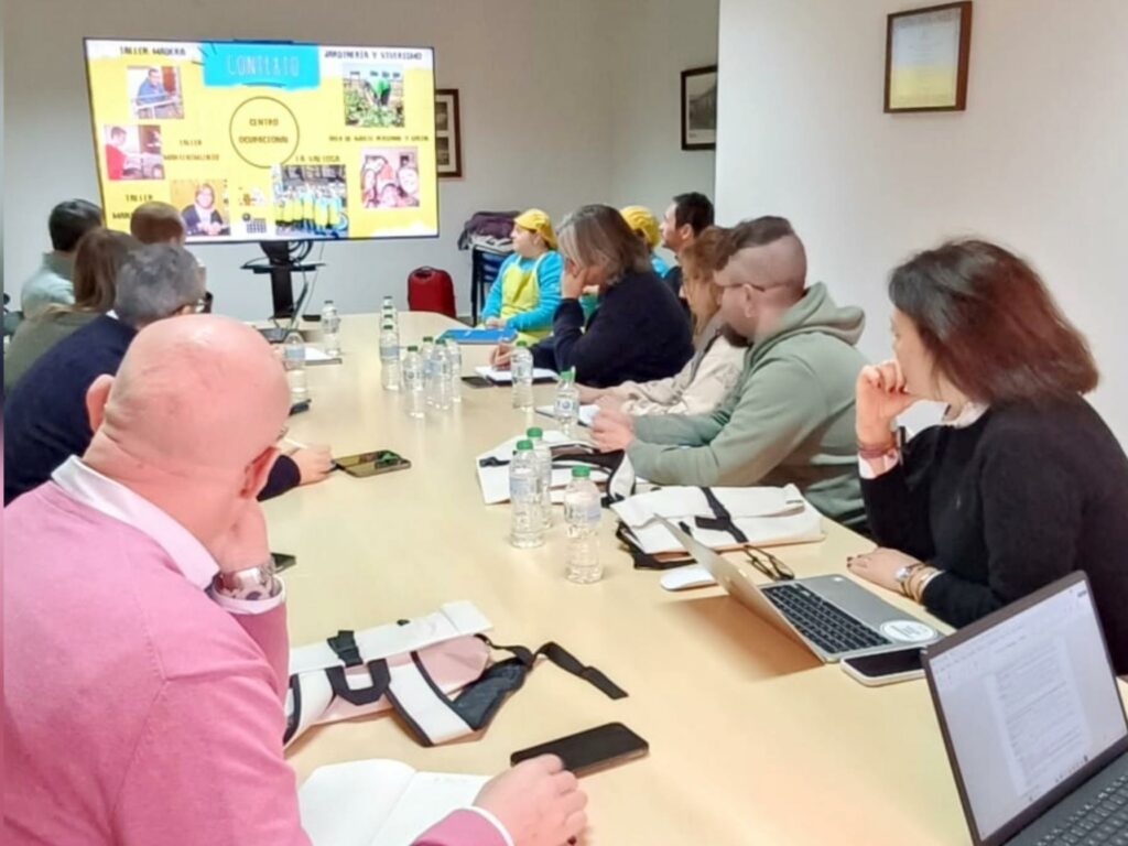 Tomelloso acoge el I Encuentro Empresarial de AEDIS con el proyecto “La Valiosa Social Bakery” como protagonista 3 aedis la valiosa 5