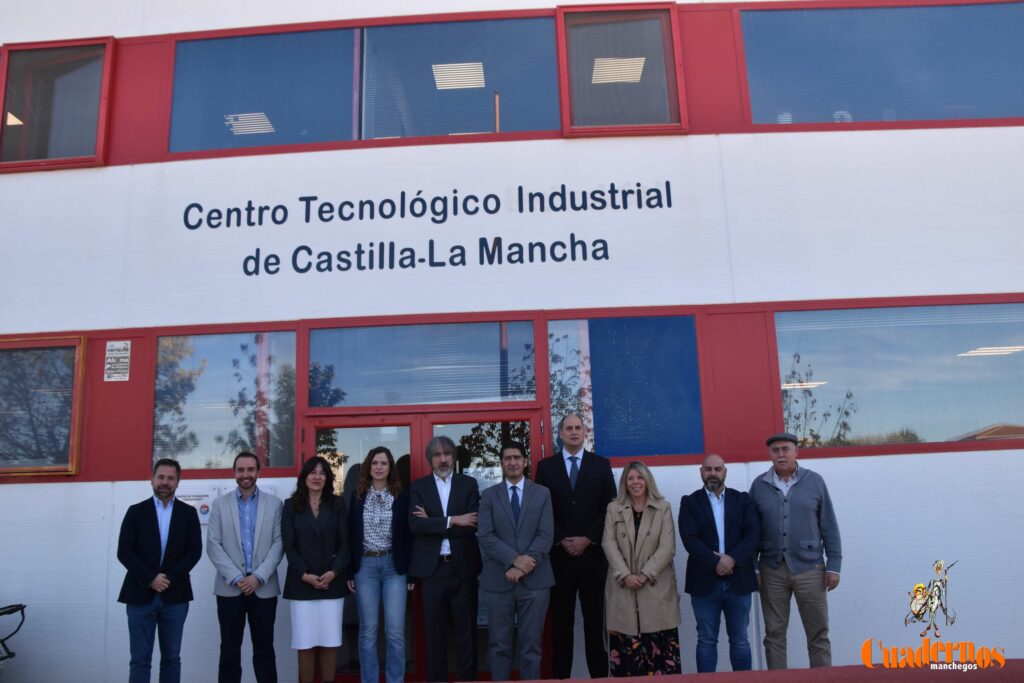 caballero visita itecam tomelloso 13