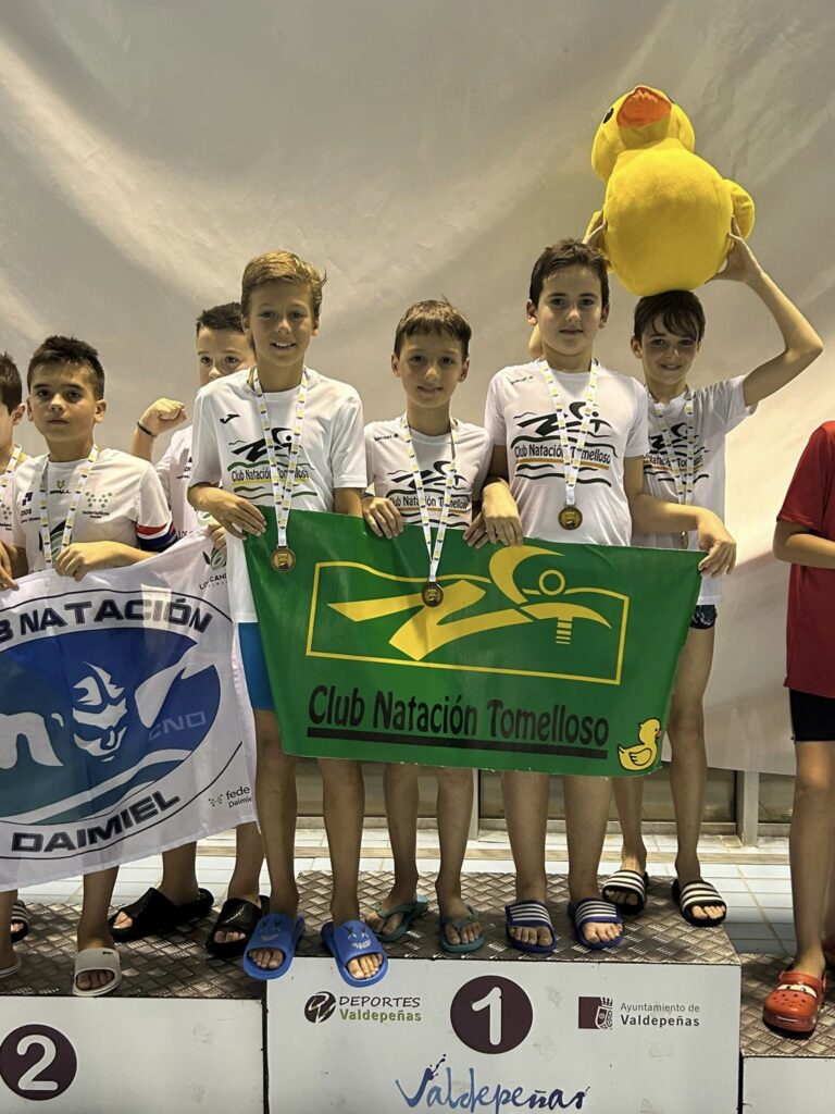campeones provinciales natacion tomelloso 4