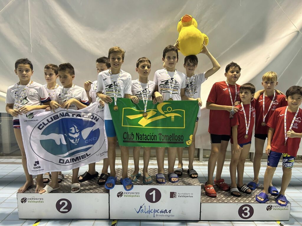 campeones provinciales natacion tomelloso 5