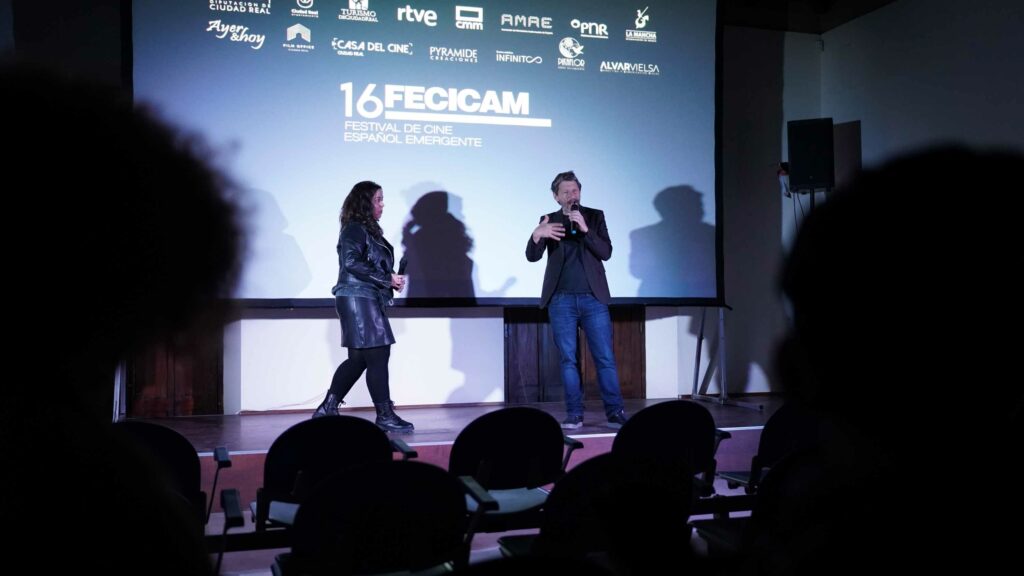 El largometraje "Cariñena, vino del mar", protegoniza la cuarta jornada del Festival de Cine Español Emergente 15 carinena vino del mar 03