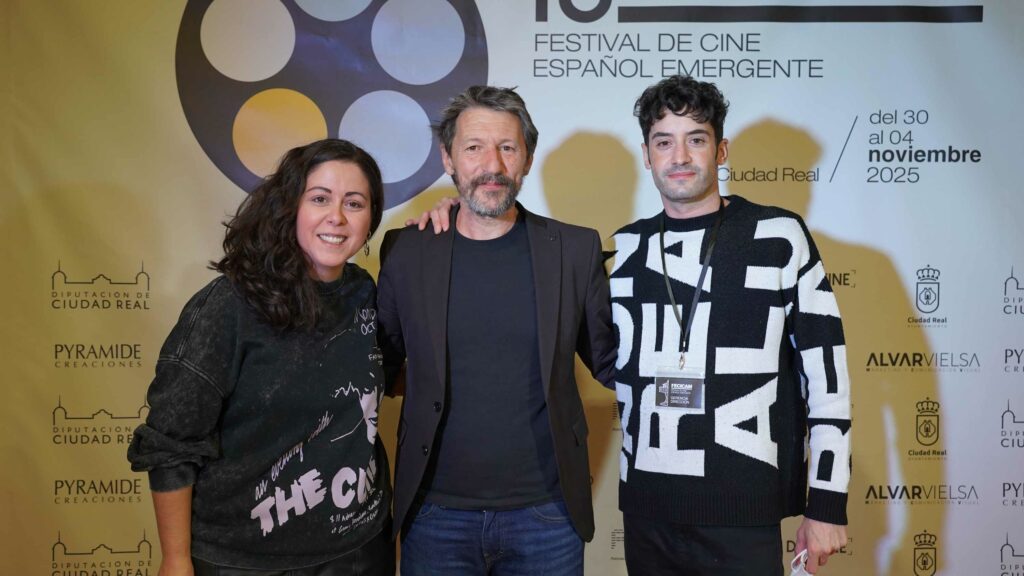 El largometraje "Cariñena, vino del mar", protegoniza la cuarta jornada del Festival de Cine Español Emergente 11 carinena vino del mar 16