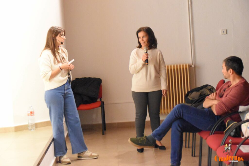 Tomelloso acoge una charla sobre TEA en el marco de la campaña por la inclusión