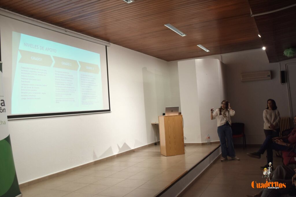 Tomelloso acoge una charla sobre TEA en el marco de la campaña por la inclusión