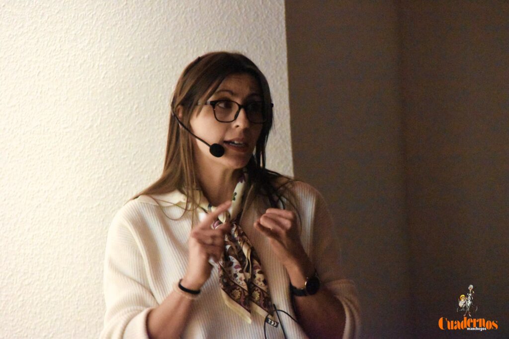 Tomelloso acoge una charla sobre TEA en el marco de la campaña por la inclusión