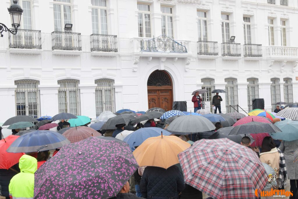 concentracion 30 noviembre tren tomelloso 18