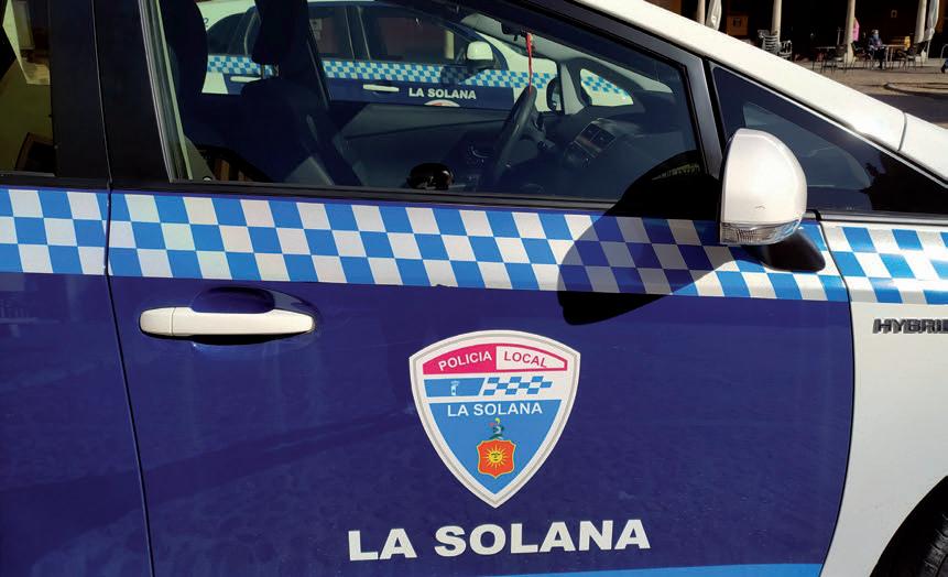 Un conductor ebrio atropella a un peatón en la Avenida de la Constitución de La Solana