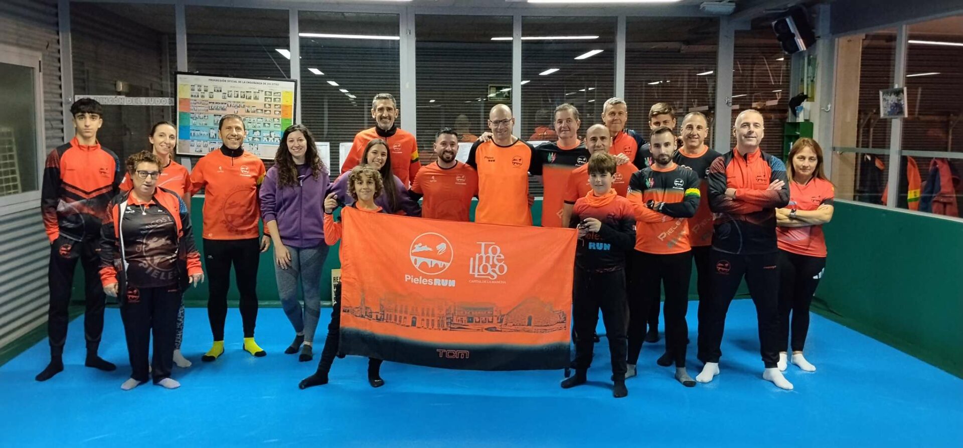 La Clínica Deabona y Los Pieles Run imparten una sesión formativa sobre prevención de lesiones y protocolo RAMP