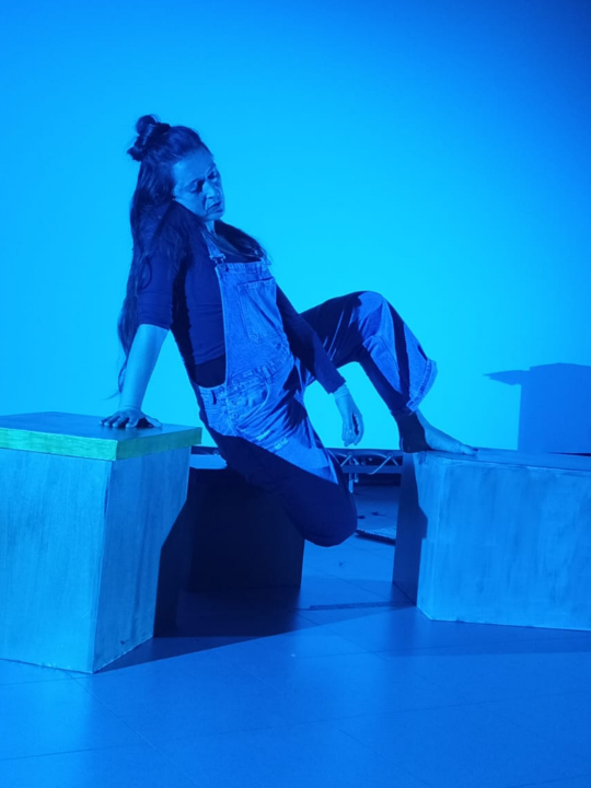 descalza elena mora 2