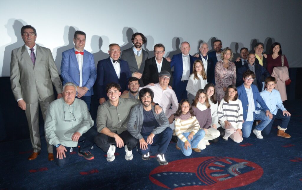 La Peña Los Canuthi desvela su esperado anuncio de la Lotería de Navidad 2025 con un toque de humor único