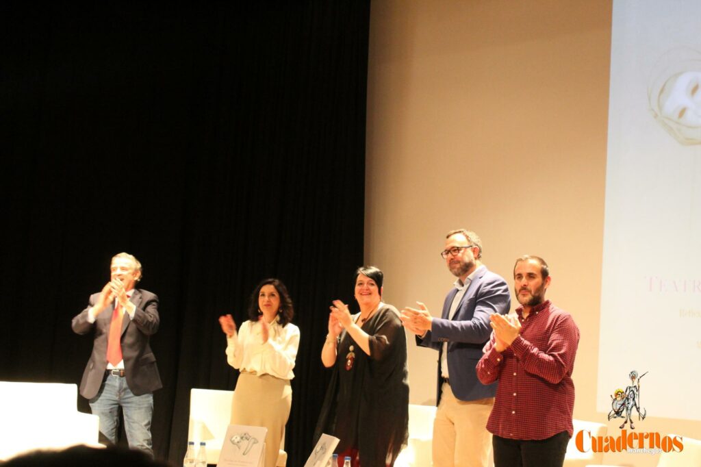 el teatro en tomelloso mercedes gonzalez 01