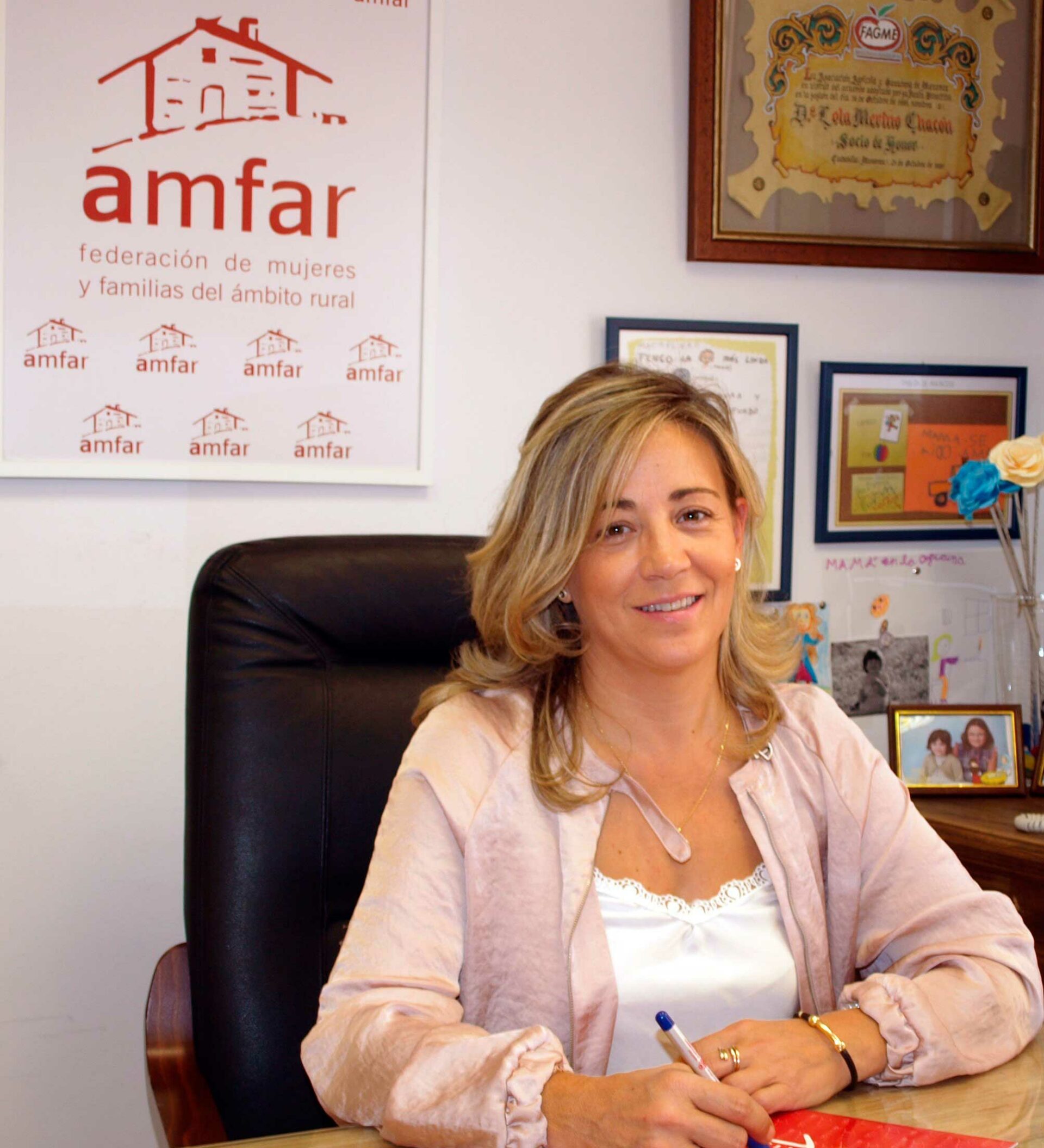 Emprendedoras rurales:motor de cambio en el territorio