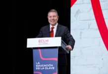 García-Page sitúa a la Educación como la razón de ser de la autonomía y “una inmensa prioridad” cuyo presupuesto seguirá creciendo en 2026