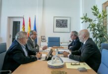 El Gobierno de Castilla-La Mancha y CECAM coinciden en valorar el escenario de estabilidad y certidumbre como marco clave para el presupuesto 2026
