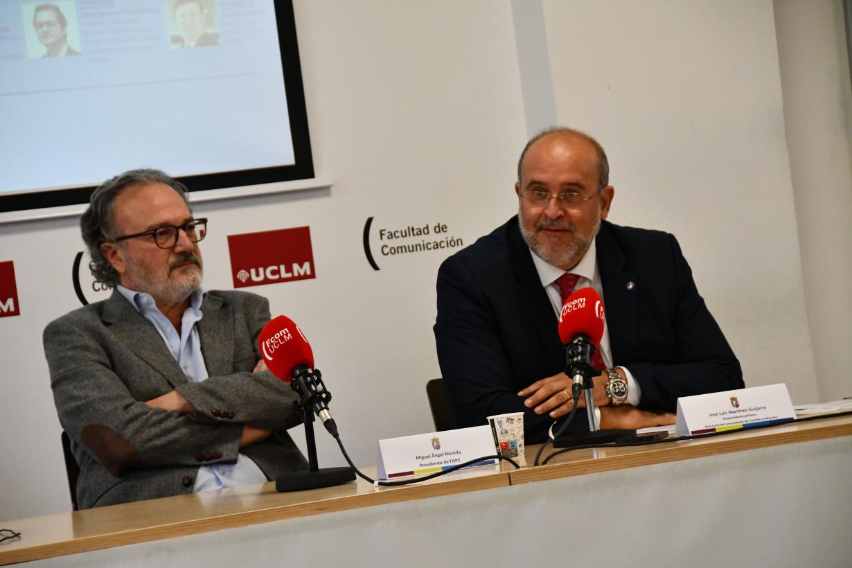 Martínez Guijarro apela a la información periodística veraz como garante de la soberanía y alerta de bulos y desinformación en redes sociales 