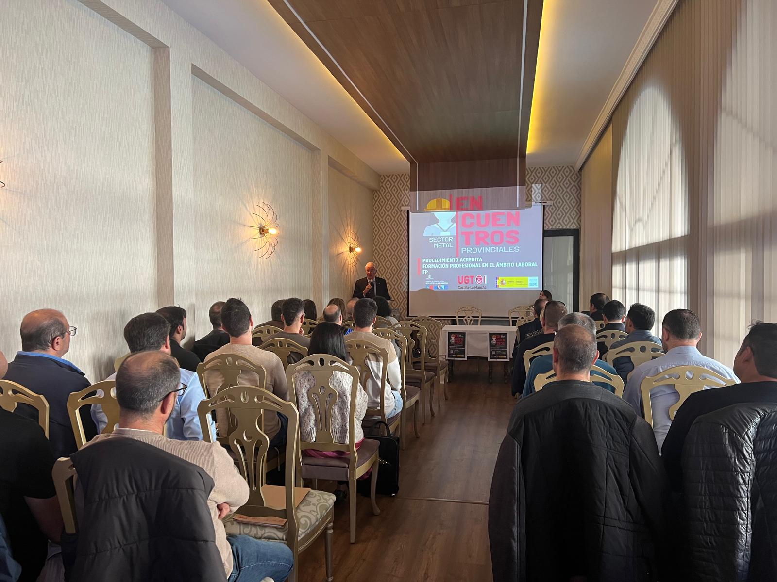 UGT Castilla-La Mancha analiza en la localidad toledana de Illescas la situación de la formación en el sector del metal