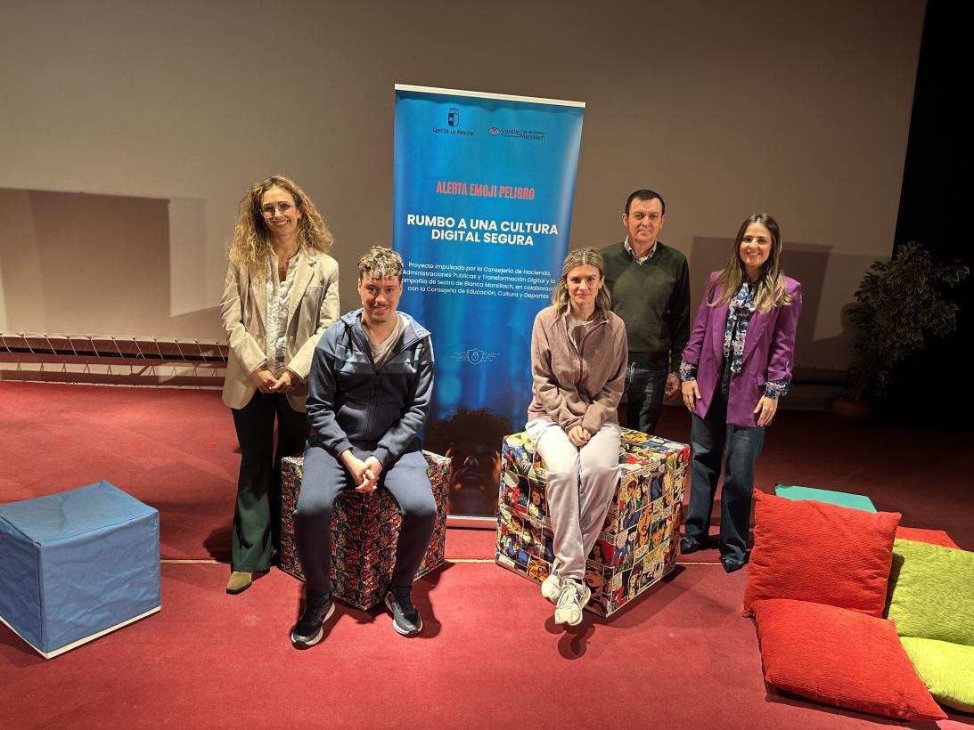 La Junta avanza con el ciclo de teatros dirigidos a la ciberseguridad y la prevención de conductas de riesgo entre jóvenes