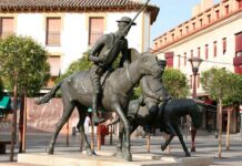 La Sociedad Cervantina de Alcázar presenta en Madrid su iniciativa para declarar el legado de don Quijote y Sancho Panza como Patrimonio Cultural Inmaterial de la Humanidad