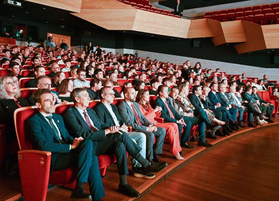 Paula Sevilla, Francisco Javier Sánchez Lara, Elena Alfaro y Jesús Sánchez de la Nieta, mejores deportistas de la provincia en la XXIX Gala de la Diputación 10 mejoresdeportistas provincia 10