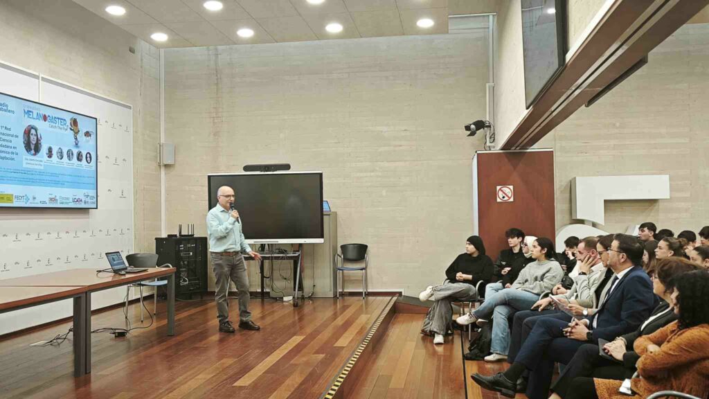 melanogastereladio 3