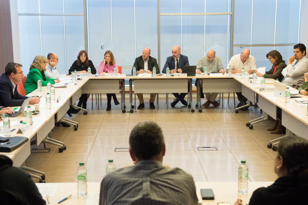 La Mesa Sectorial del SESCAM aprueba una nueva Oferta Pública de Empleo con un total de 1.591 plazas