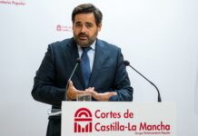 Núñez exigirá este jueves en las Cortes regionales que Page rectifique y permita recuperar la Carrera Profesional Sanitaria