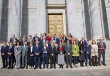 García-Page defiende la reforma del Estatuto de Autonomía, que nace de “un consenso amplísimo, con el gran objetivo de hacer mejor a España”