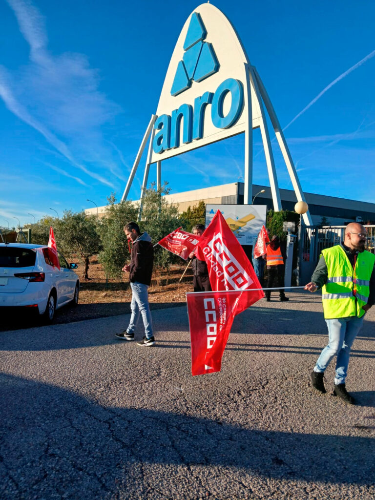 paros actividad metal 3