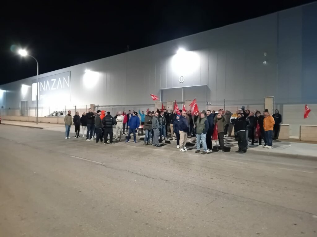 paros actividad metal 8