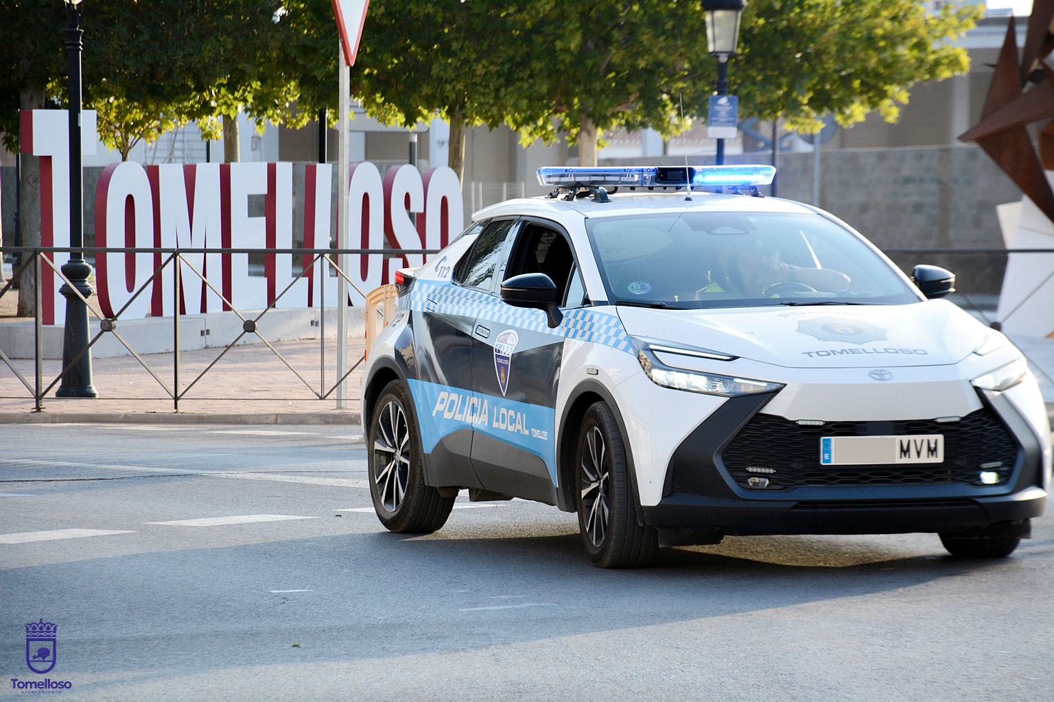 La Policía Local de Tomelloso detiene a un individuo por robo en interior de un vehículo