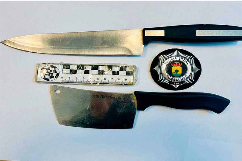 La Policía Local de Tomelloso detiene, tras una persecución, a un individuo que portaba un hacha