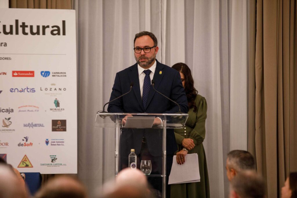 premios xXiv certamen virgen vinas madrid 09