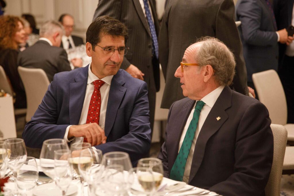 premios xXiv certamen virgen vinas madrid 15