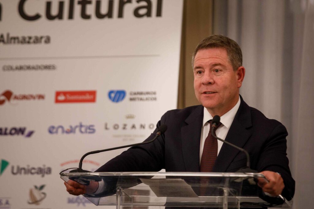 "Premios y reconocimientos marcan el XXIV Certamen Cultural Virgen de las Viñas en Madrid"