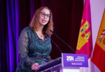 Castilla-La Mancha reconoce a la comunidad educativa y a entidades privadas por su compromiso en favor de una sociedad libre de violencia de género