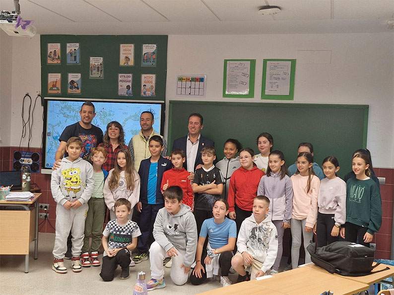 Cerca de 200 estudiantes y una treintena de docentes han participado en el proyecto 