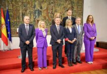 Milagros Tolón destaca en el 25N la unidad institucional como homenaje a las mujeres víctimas de la violencia machista