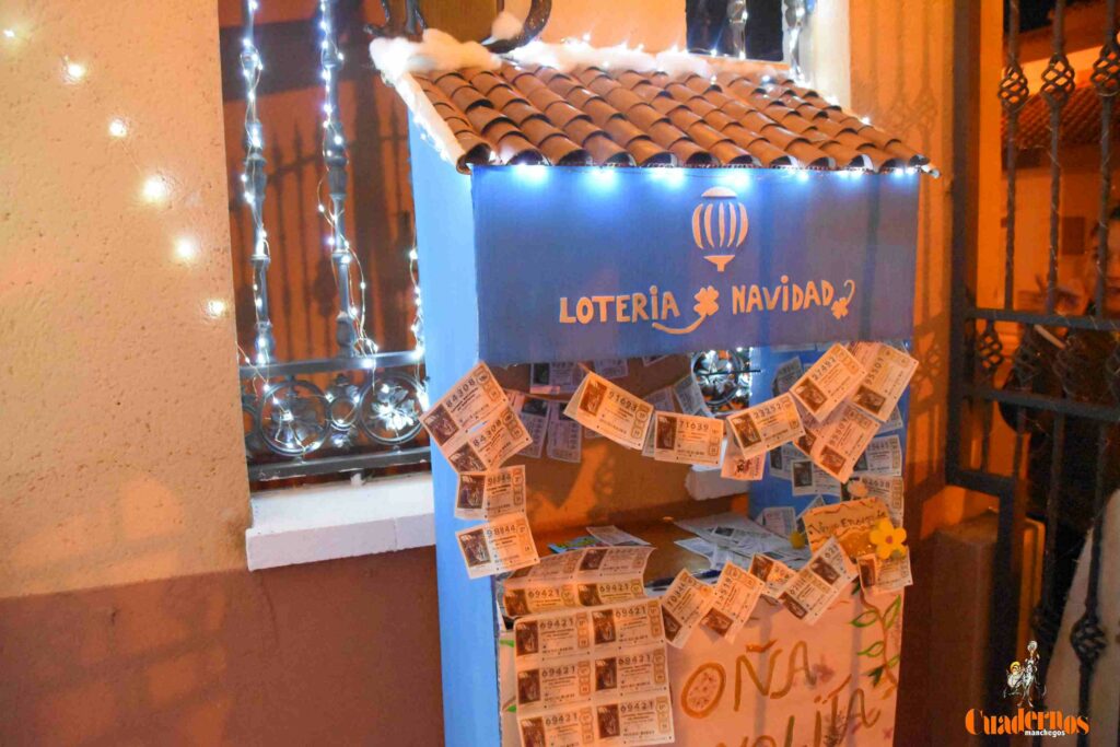 La ilusión de la Navidad llegará a Tomelloso en la administración de Lotería de Doña Soledad 23 administracion loteria navidad soledad quiralte 06 2