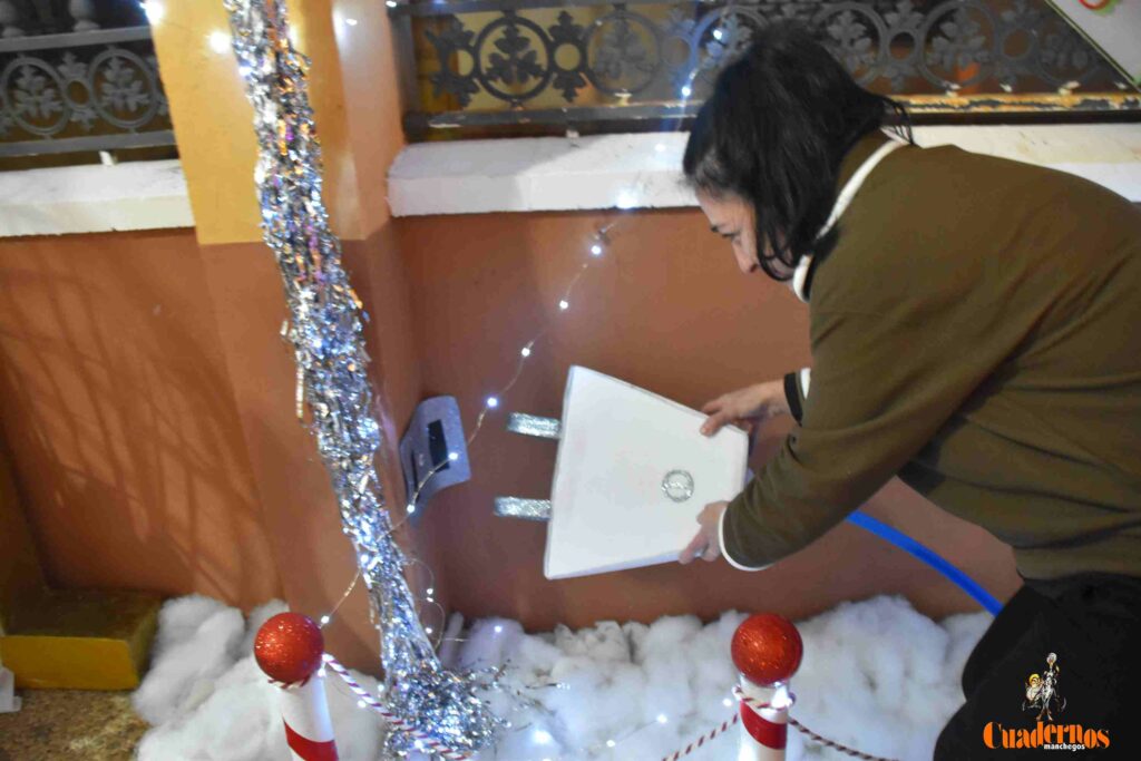 La ilusión de la Navidad llegará a Tomelloso en la administración de Lotería de Doña Soledad 14 administracion loteria navidad soledad quiralte 15 2