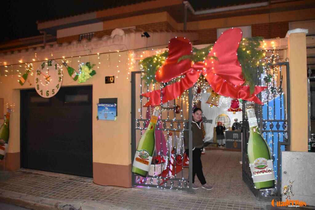 La ilusión de la Navidad llegará a Tomelloso en la administración de Lotería de Doña Soledad 7 administracion loteria navidad soledad quiralte 23 3