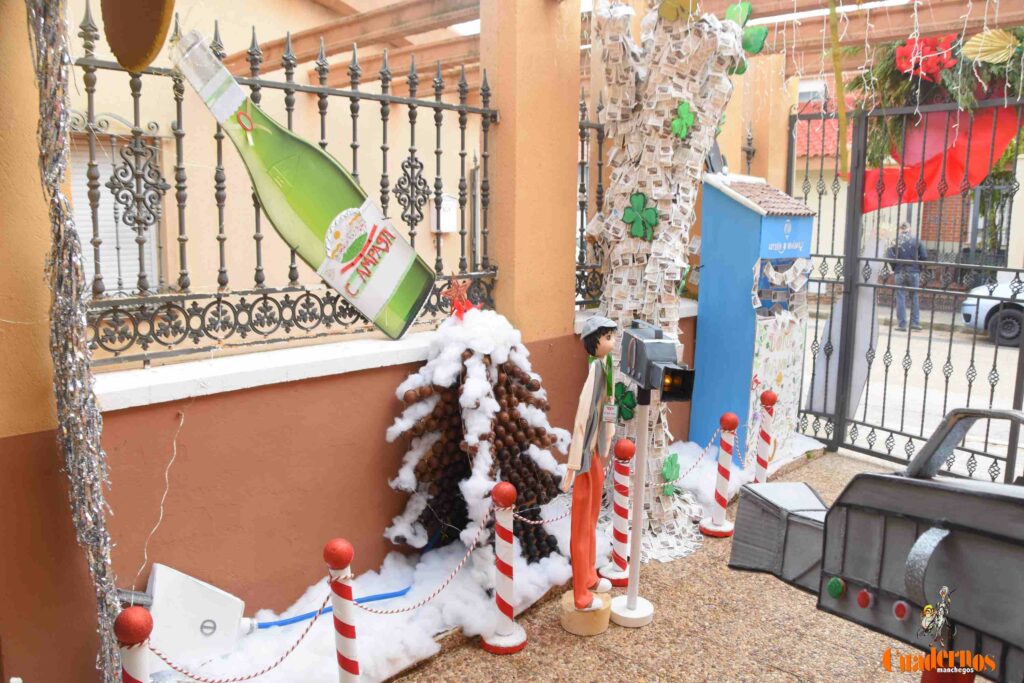 La ilusión de la Navidad llegará a Tomelloso en la administración de Lotería de Doña Soledad 43 administracion loteria navidad soledad quiralte 34 1