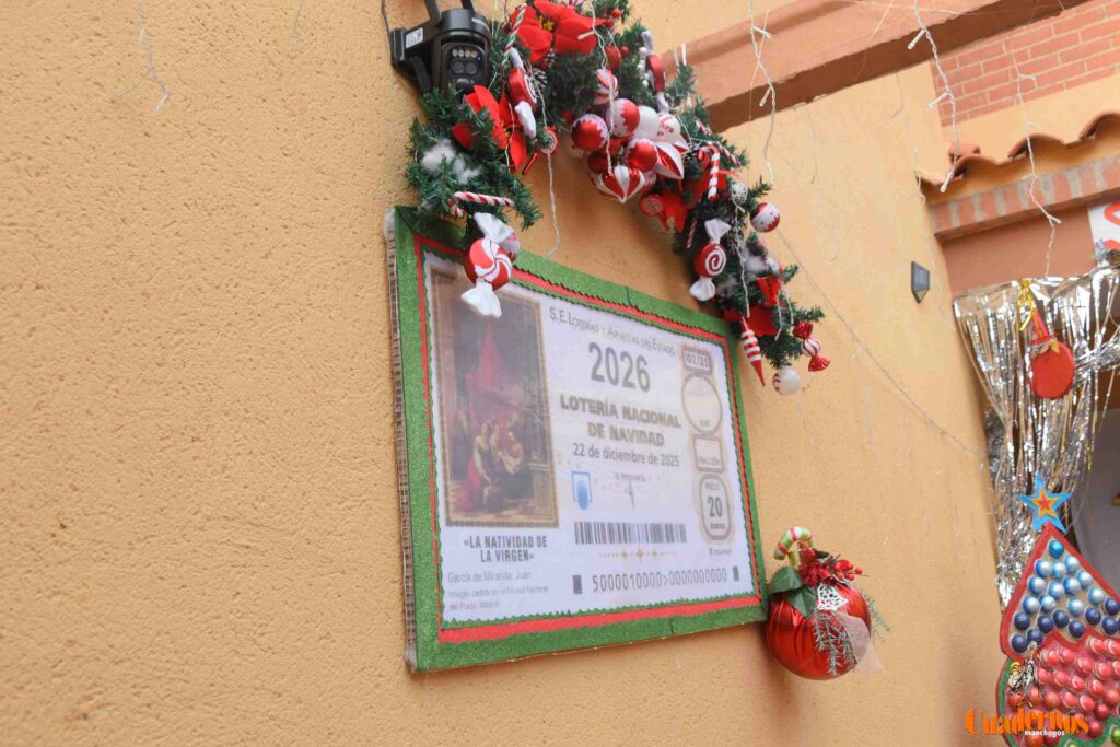 La ilusión de la Navidad llegará a Tomelloso en la administración de Lotería de Doña Soledad 31 administracion loteria navidad soledad quiralte 47 1