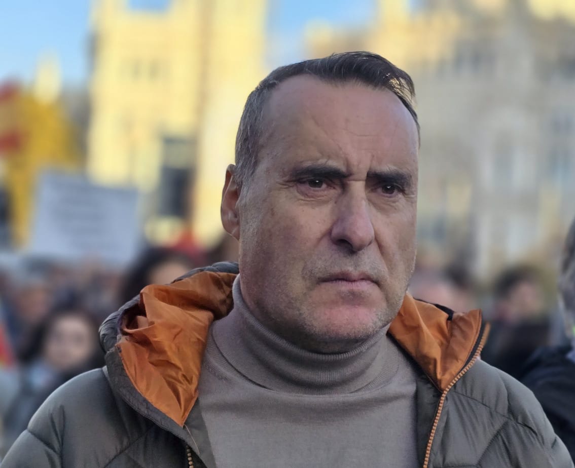 De hermana yo sí te creo a calladita estás más guapa