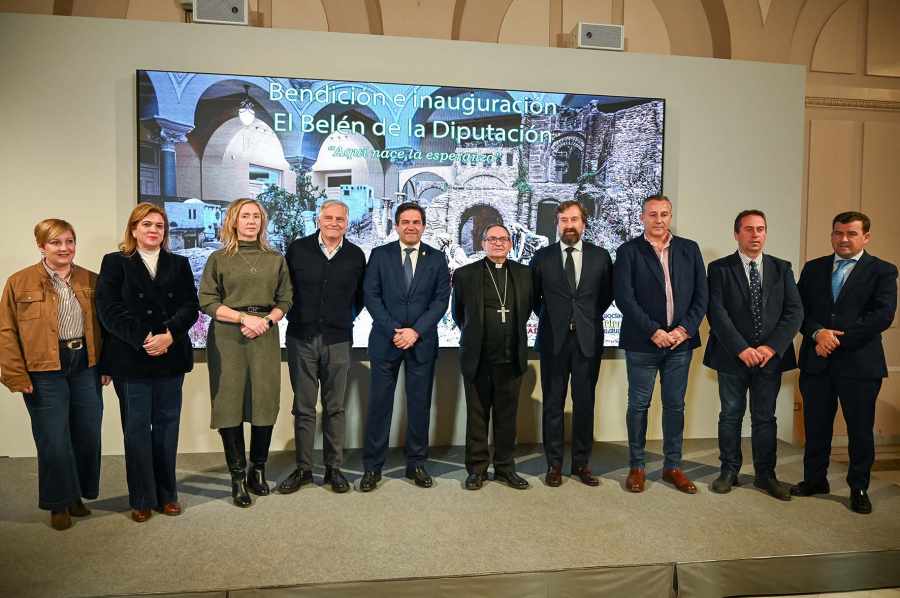 La Diputación de Ciudad Real se abre por primera vez a la tradición belenista con un belén monumental bendecido por Abilio Martínez 6 belen diputacion 6