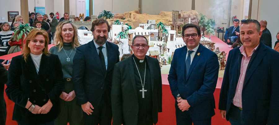 La Diputación de Ciudad Real se abre por primera vez a la tradición belenista con un belén monumental bendecido por Abilio Martínez 1 belen diputacion
