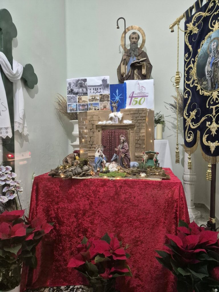 El belén de la Capilla de San Antón rinde homenaje al 450 aniversario de la Parroquia de la Asunción de Nuestra Señora 7 belen san anton 4