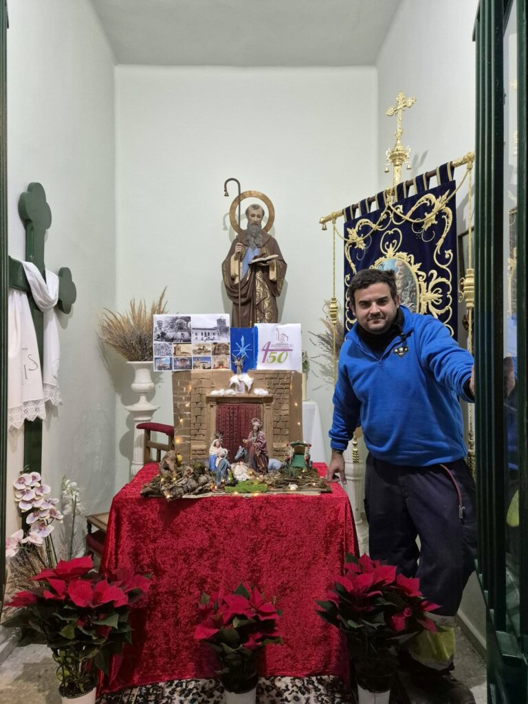 El belén de la Capilla de San Antón rinde homenaje al 450 aniversario de la Parroquia de la Asunción de Nuestra Señora 6 belen san anton 5