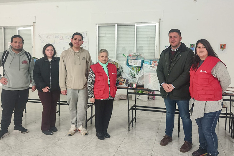 Tomelloso refuerza la campaña solidaria de Navidad con 4.600 € para Cáritas y Cruz Roja