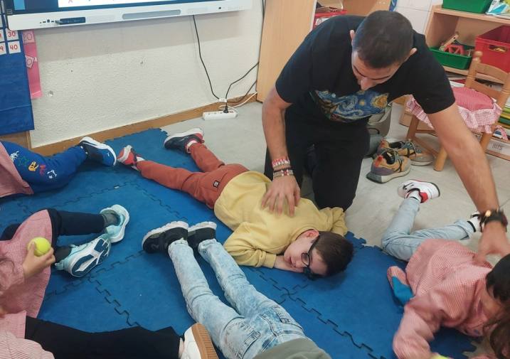 ceipcarmelocortes fisioterapiabello 17